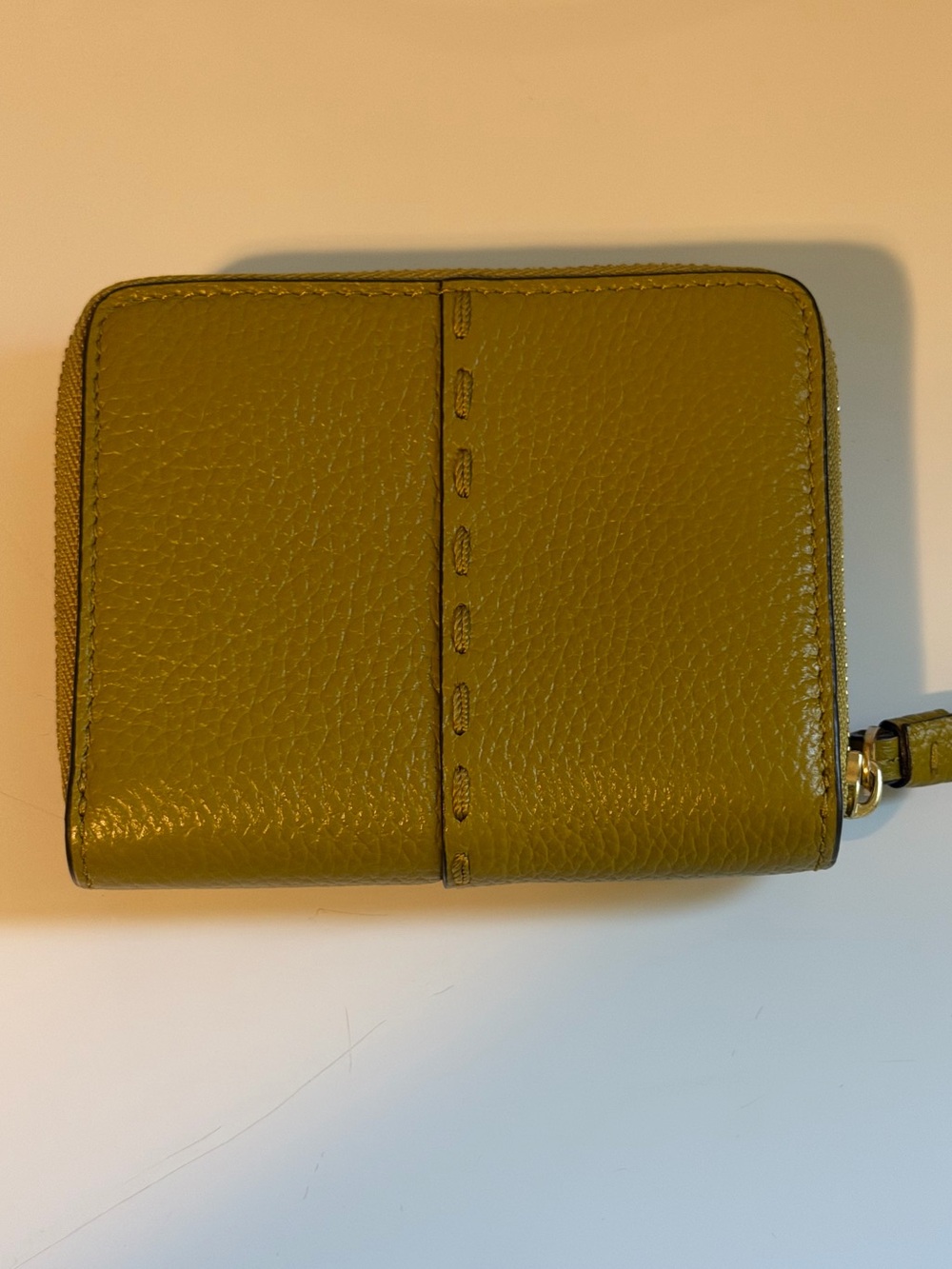 Tory Burch Green Pebbled Leather Zip Wallet - Picture 3 of 8